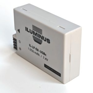 Iluminus IL-LP-E8-USBc Batería Con Puerto Usb-C de Carga Para Cámaras Que Usan LP-E8